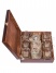 Dřevěná krabička na 6 panáků a láhev alkoholu - Ořech