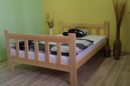 Postel Zita 80/200 cm masiv borovice + rošt